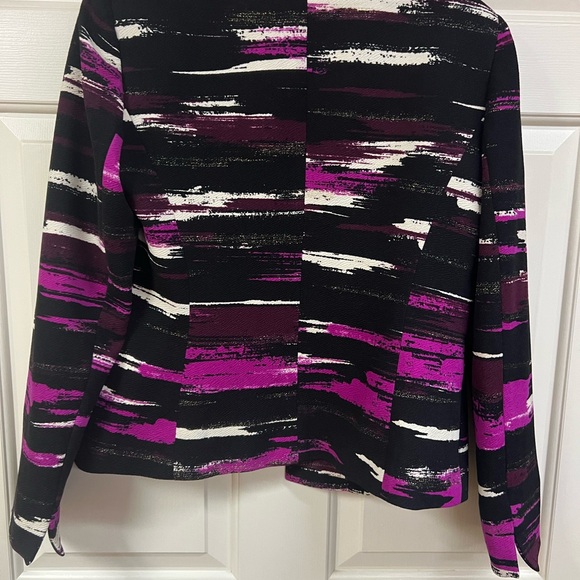 Kasper Women's Black and Magenta Blazer - Picture 3 of 3